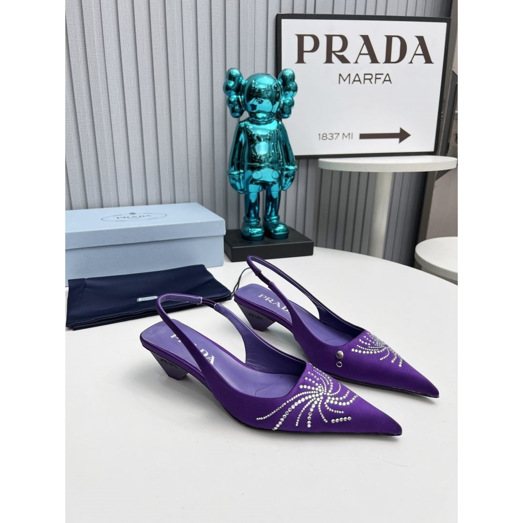 Prada Sandals - Click Image to Close